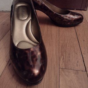 Brand New Tortoise Shell Heels- A classic style your closet needs!